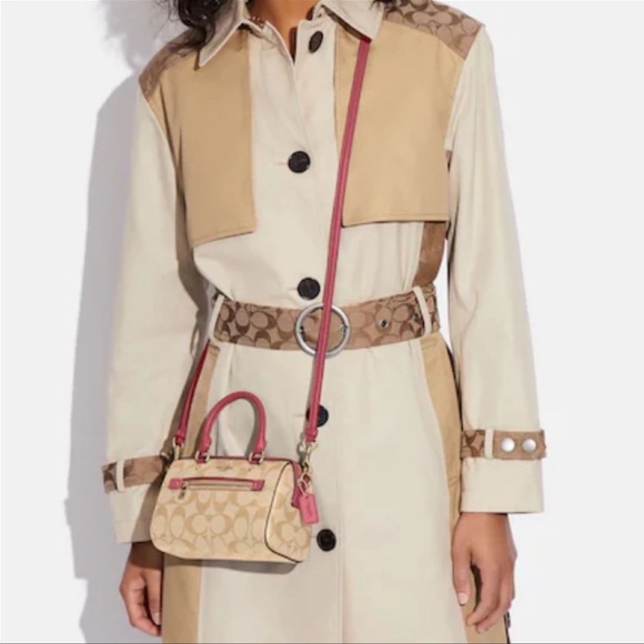 Coach C9947 Mini Rowan Crossbody
In Signature Canvas In Gold/Light
Khaki Rouge - Picture 2 of 16